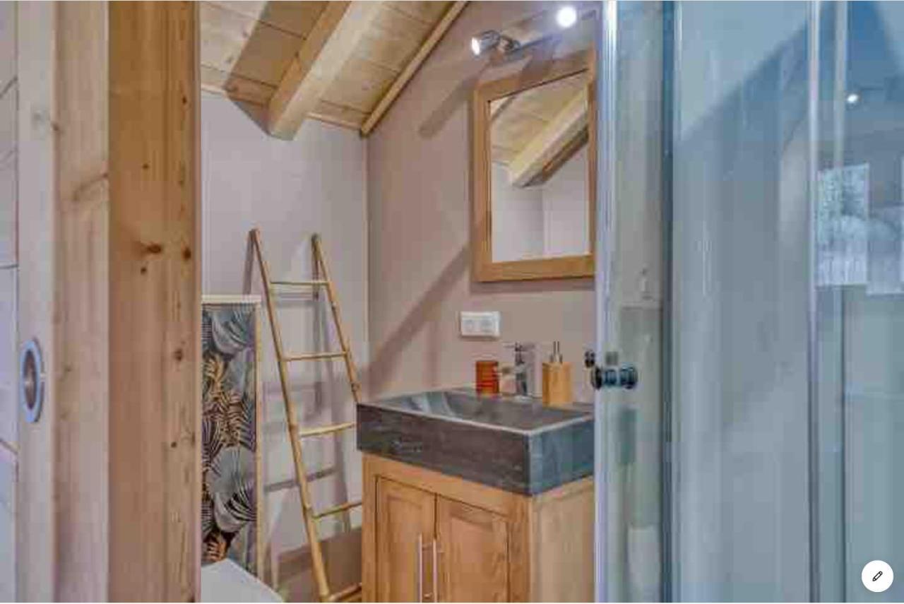 Villa Mazot Savoyard Situe A 25 Kms De Chamonix à Saint-Gervais-les-Bains Extérieur photo